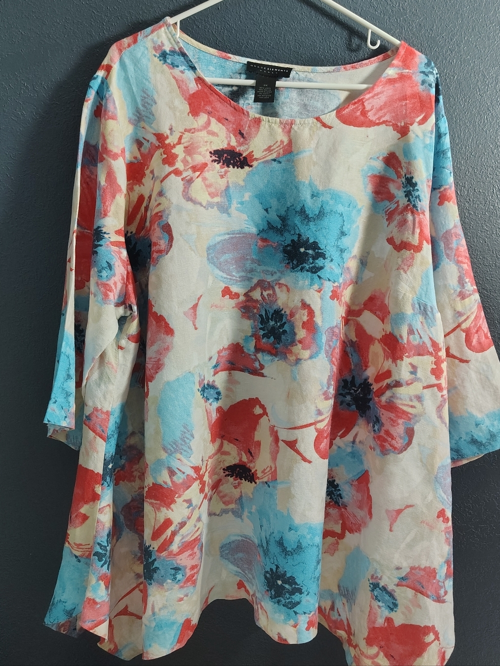 Grace Elements Woman Floral Linen-Blend Tunic in Coral & Aqua